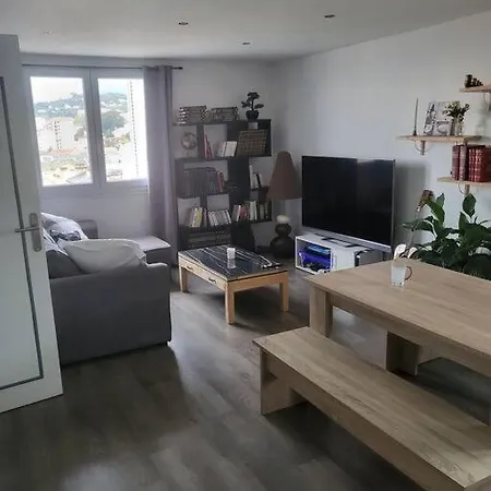 Centre-ville Apartament